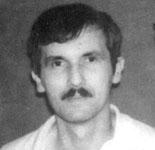 Headshot Photo of Helbert Moreno